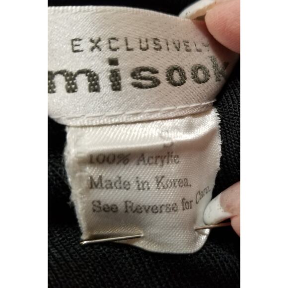 VTG -Exclusively Misook Black & Red Cardigan Button Up Long Sleeves Size S - Picture 7 of 8